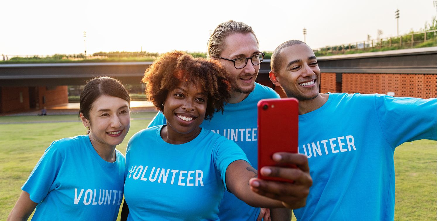 Welcoming volunteers to your event team - To The Point Collaborative